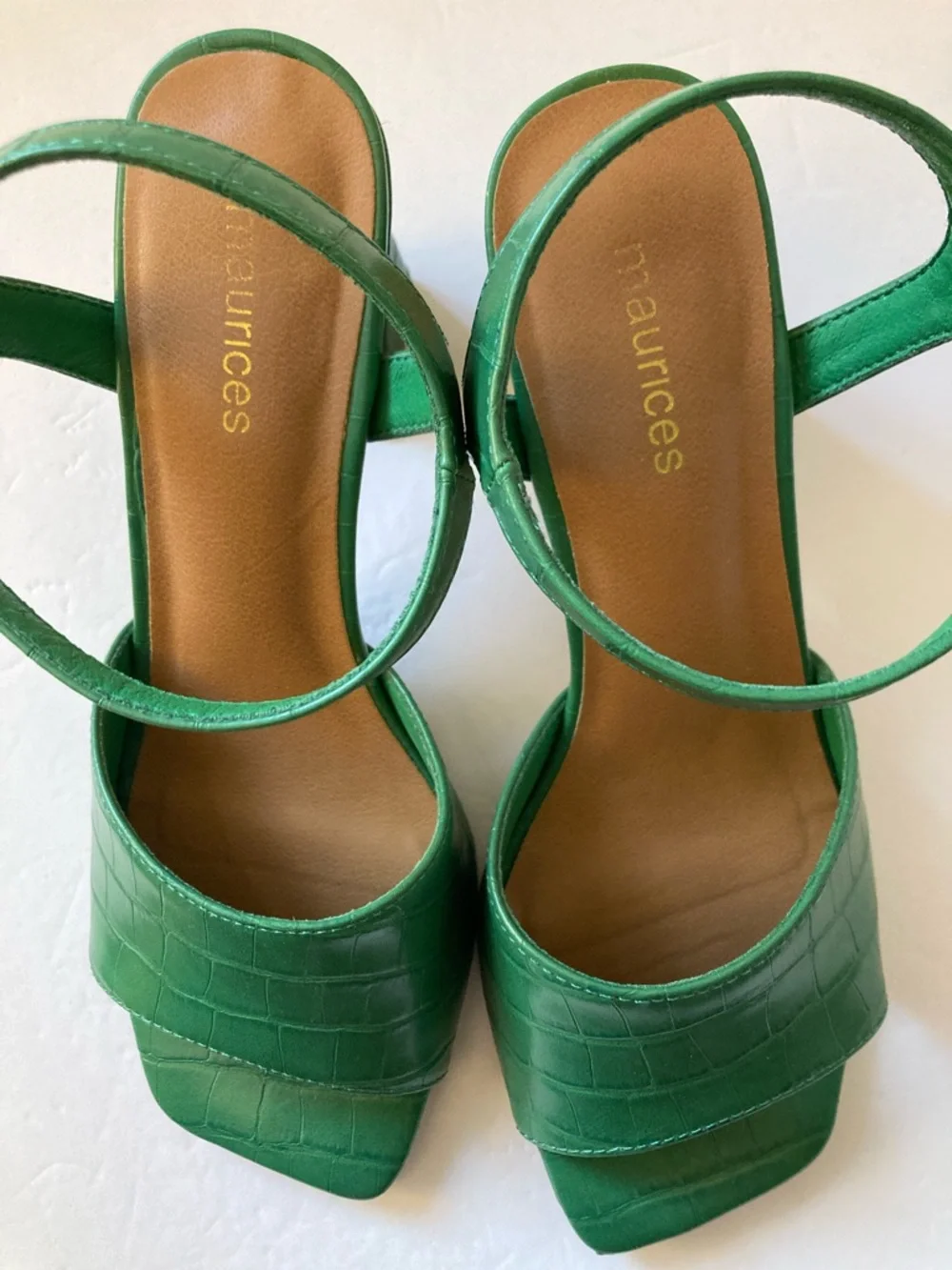Maurices Green Croc-Embossed Block Heel Sandals with Ankle Strap size 7M